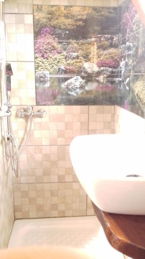 Ferme Lebon Papillon La Roulotte Hotel Le Tampon Bagian luar foto
